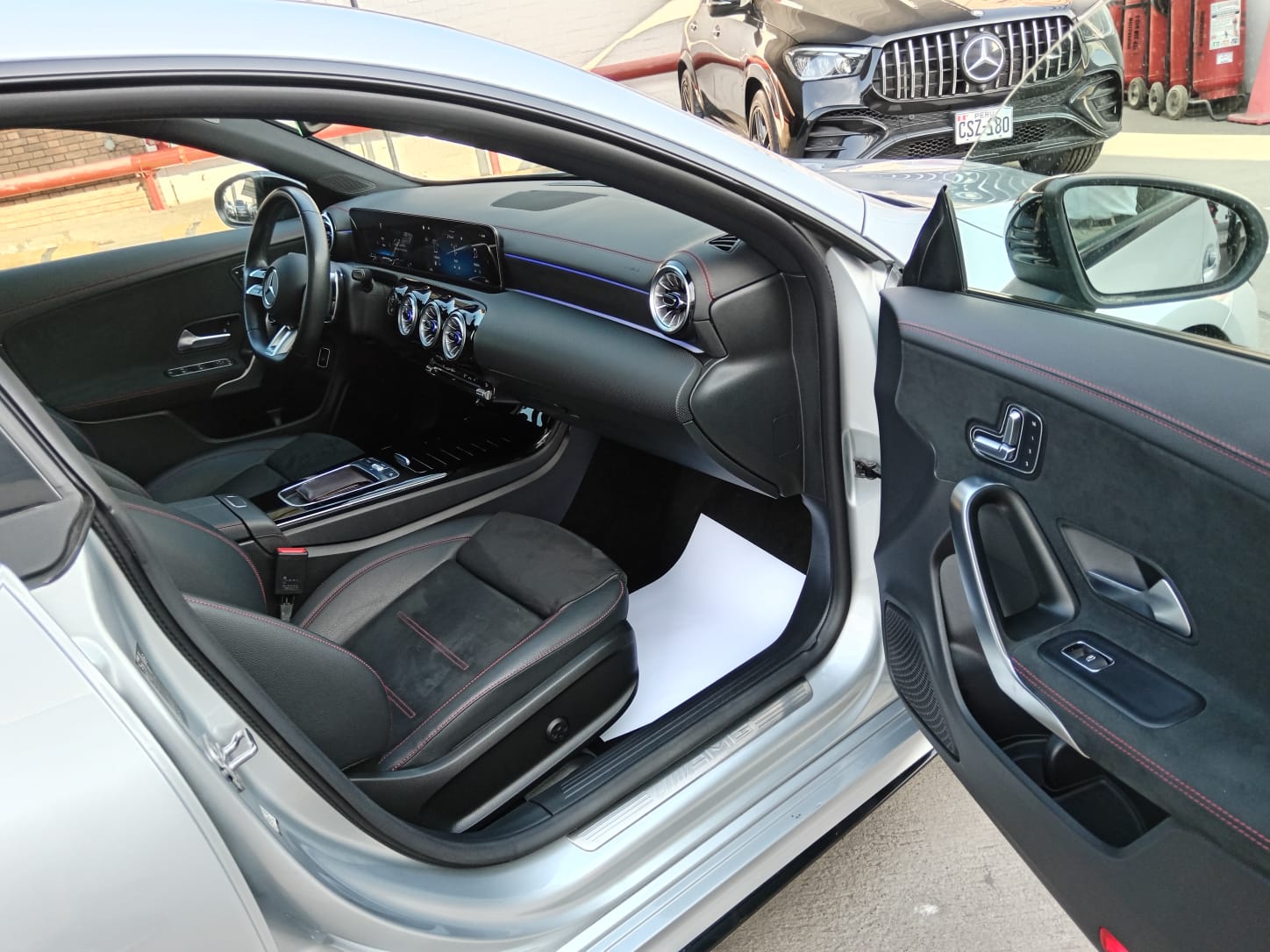 MERCEDES-BENZ CLA 35 AMG