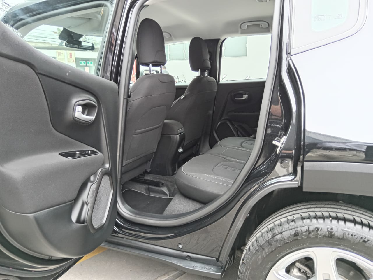JEEP RENEGADE SPORT 1.3 A/T